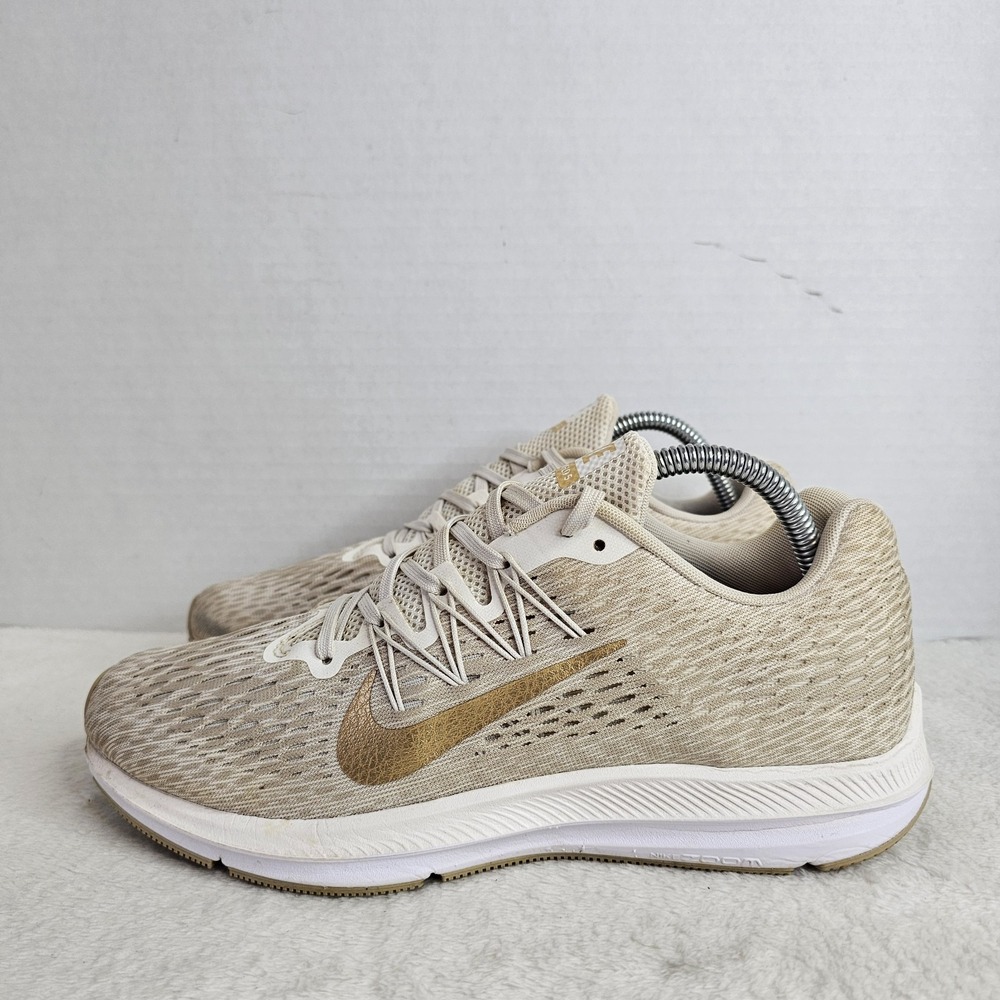 Nike Shoes Women's 9.5 Zoom Winflo 5 Beige Gold Athletic Running Shoes Sneakers